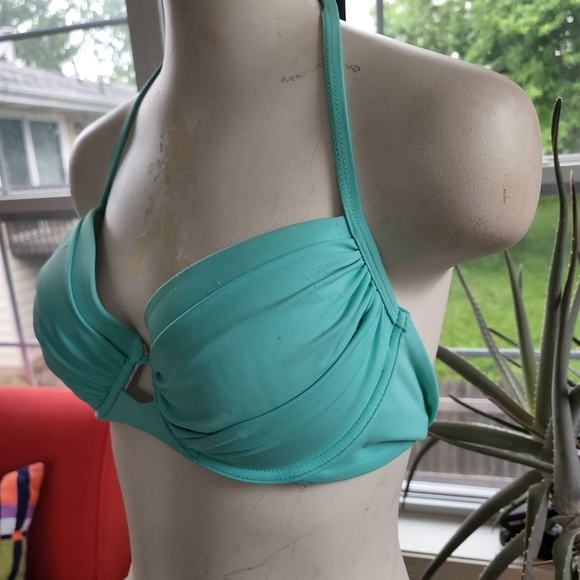 NWOT Victoria's Secret Close Up Demi Halter Bikini Top 36C - Picture 7 of 9